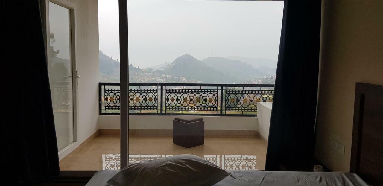 Atrium Grande Hotel Ooty Exterior foto
